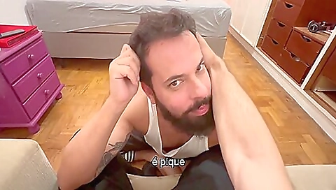 Shavyw unt's a strip dance