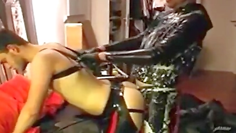 Mas gath and fucking with a couple