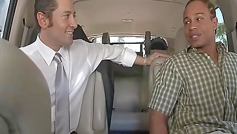 Shake & cum on her ass