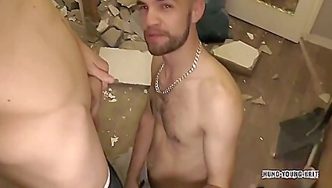 Hawt girl's tight body of a younger