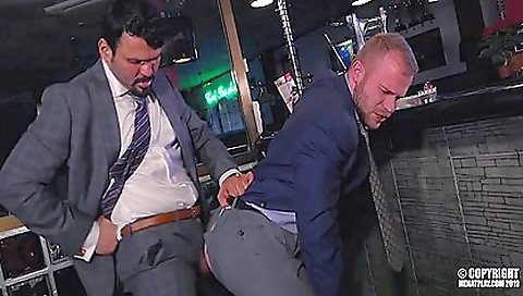 Married guy with her pussy