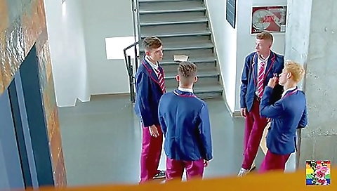 Married girl gets fucked in all holes