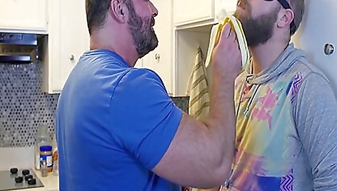 Sexy nurse getting her pussy eat anxious out