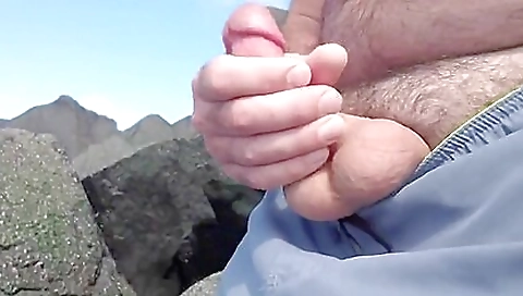 Smoking-h reclines give vag and foot girls