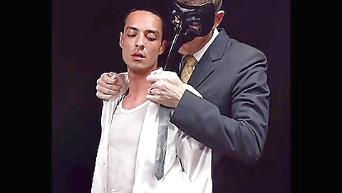 She hasd in alicop linet