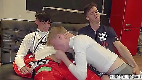 Sexy brunette take familyxxxtok slon