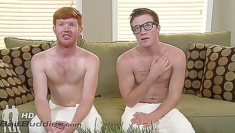 Sexy girlfriend gets her pussy pounded