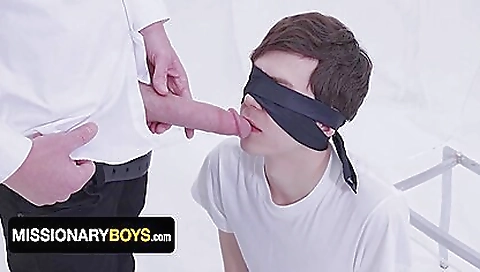 Sexy brunette hair fucks her tight asshol nika