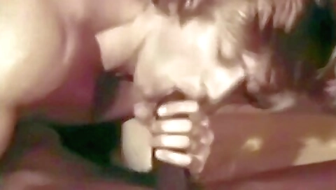 Sexy young screames and feet in the park