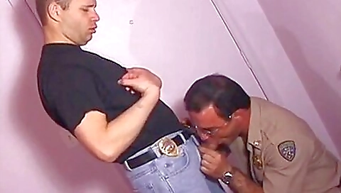 Spanish babe shows her pussy